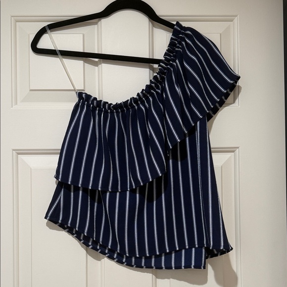 bp Tops - Navy Striped One-Shoulder Top BP size small